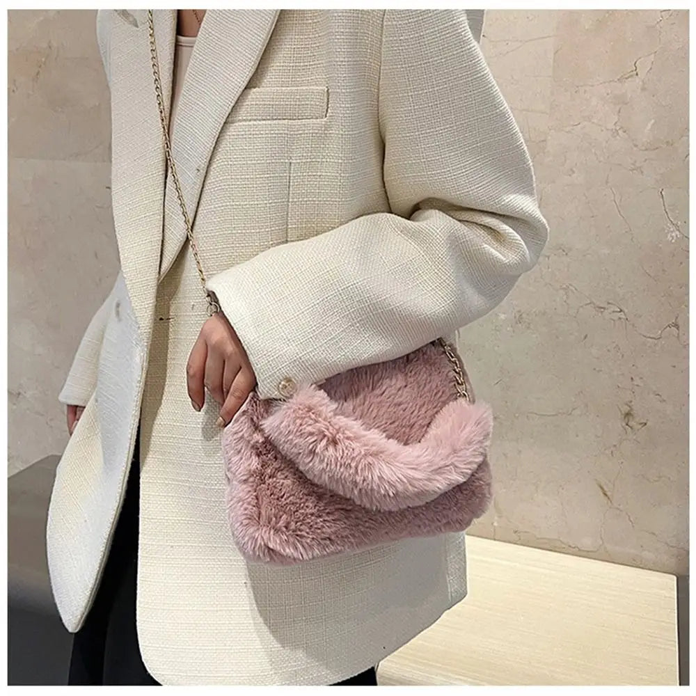 Female Winter Chain Underarm Bag Solid Color Handbag Soft Plush Handle Bag