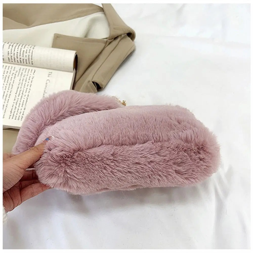 Female Winter Chain Underarm Bag Solid Color Handbag Soft Plush Handle Bag