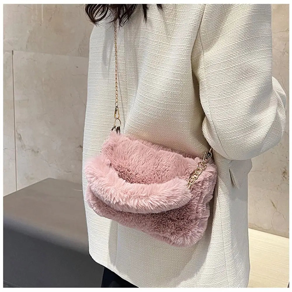 Female Winter Chain Underarm Bag Solid Color Handbag Soft Plush Handle Bag